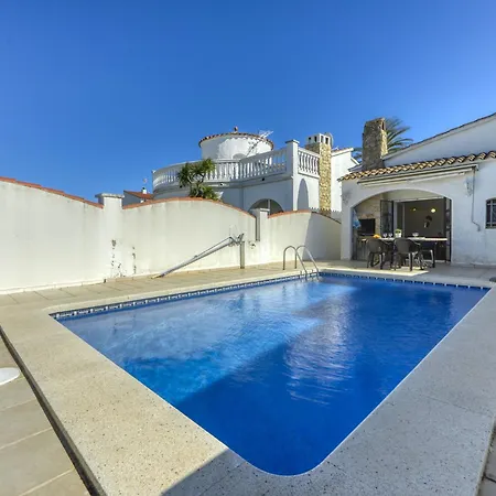Holiday home Calima By Interhome
